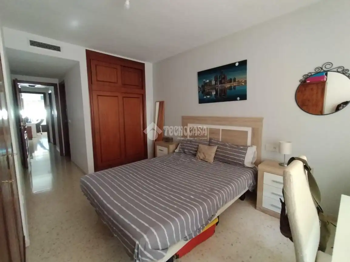 Bedroom of Attic for sale in Alicante / Alacant  with Air Conditioner and Terrace