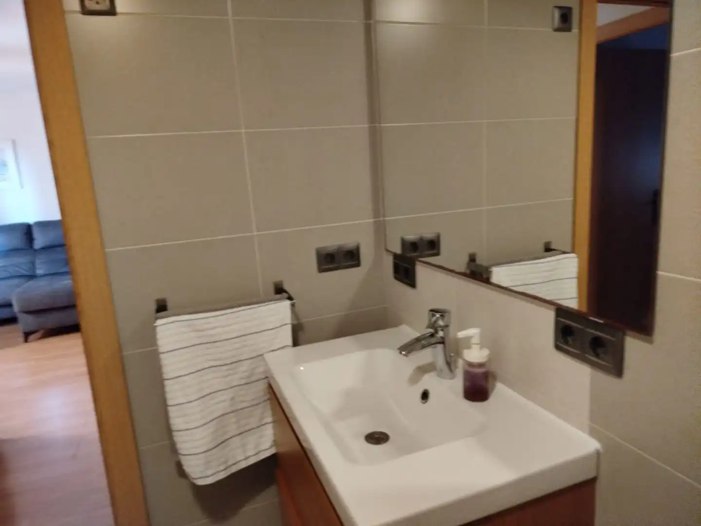 Piso con ascensor en venta en Calle Amadeo Vives 7, imagen 22
