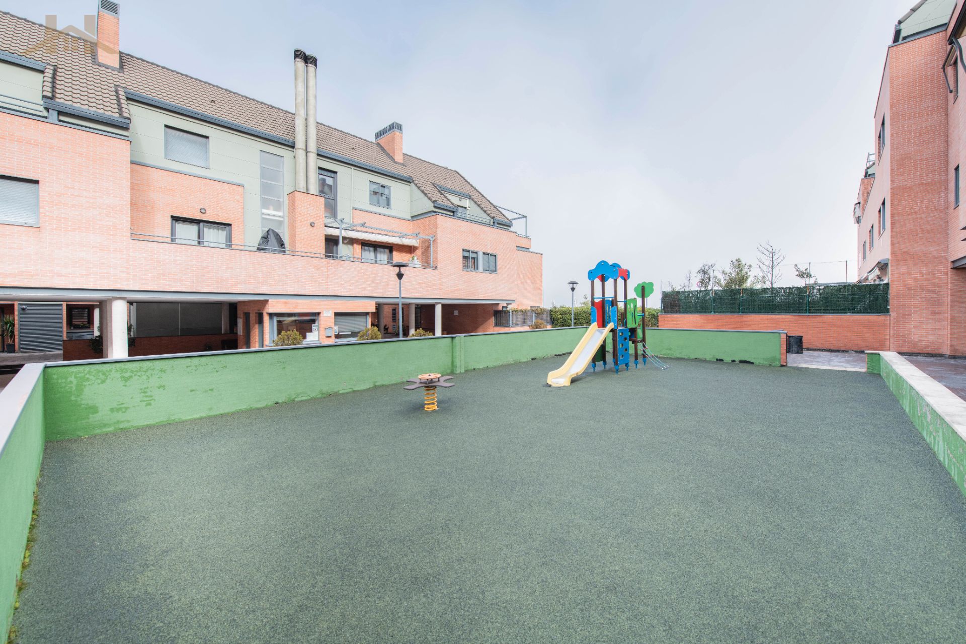 Vista exterior de Dúplex en venta en Las Rozas de Madrid