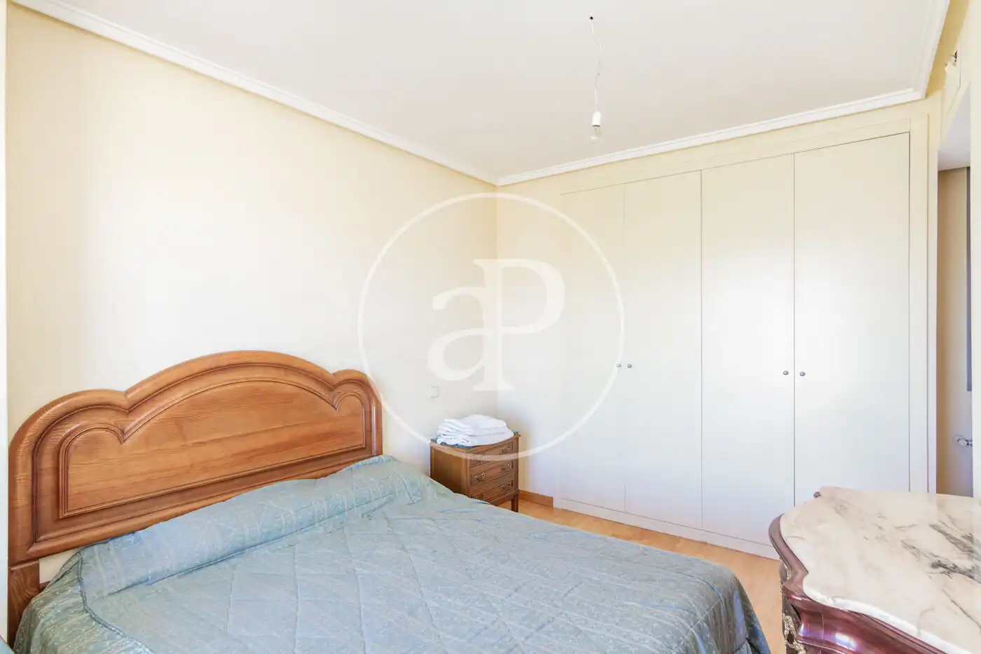 Bedroom of Attic for sale in Madrid  with Air Conditioner, Heating and Private garden