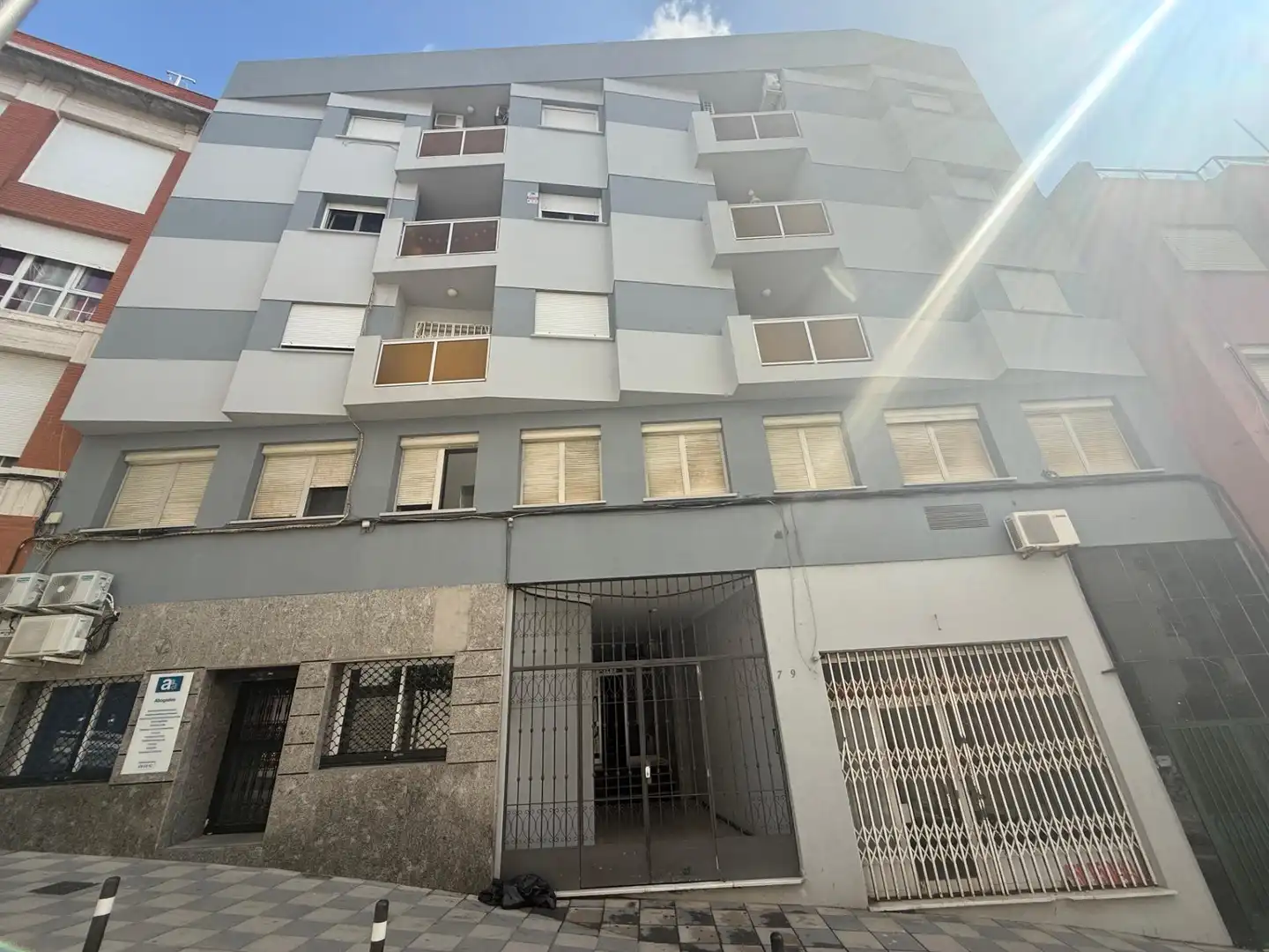 Exterior view of Office for sale in Algeciras