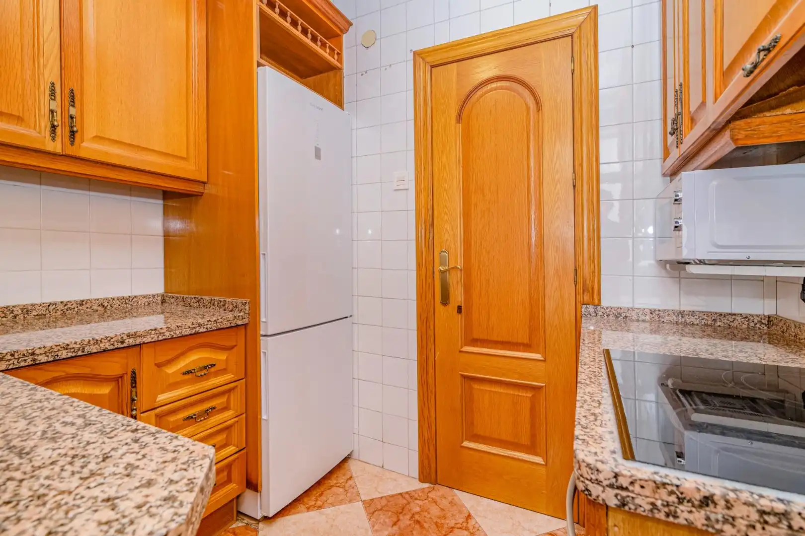 Kitchen of Flat for rent in Granada  with Furnished