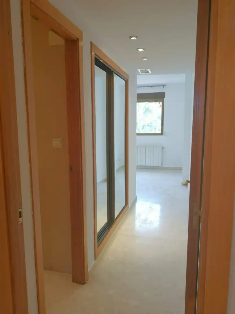 Habitación de Dúplex de alquiler en Alicante / Alacant con Aire acondicionado, Calefacción y Terraza
