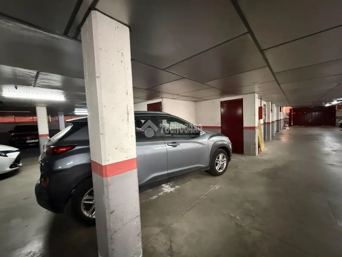 Parking de Piso en venta en Collado Villalba con Calefacción y Terraza