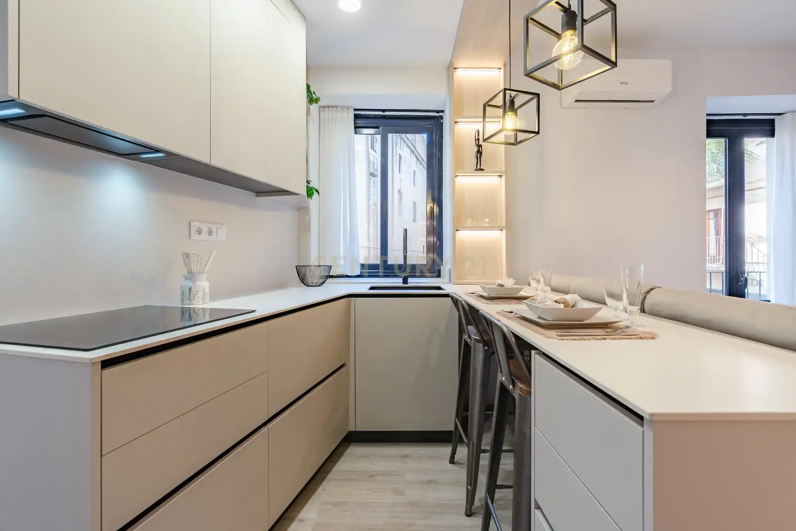 Cocina de Casa o chalet en venta en Vilanova i la Geltrú con Aire acondicionado y Alarma