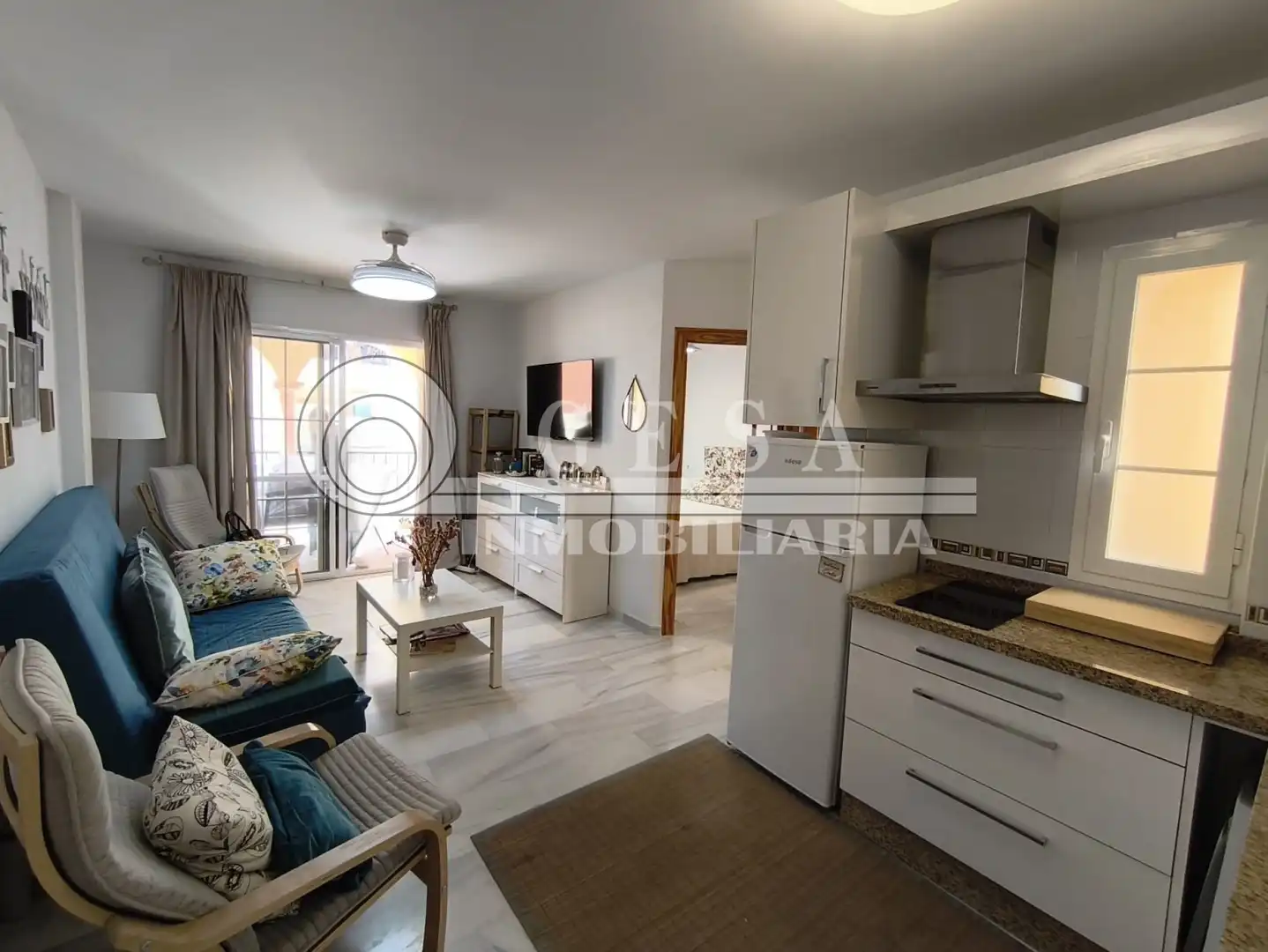 Außenansicht von Wohnung zum Verkauf in Torrox mit Klimaanlage, Terrasse und Schwimmbad
