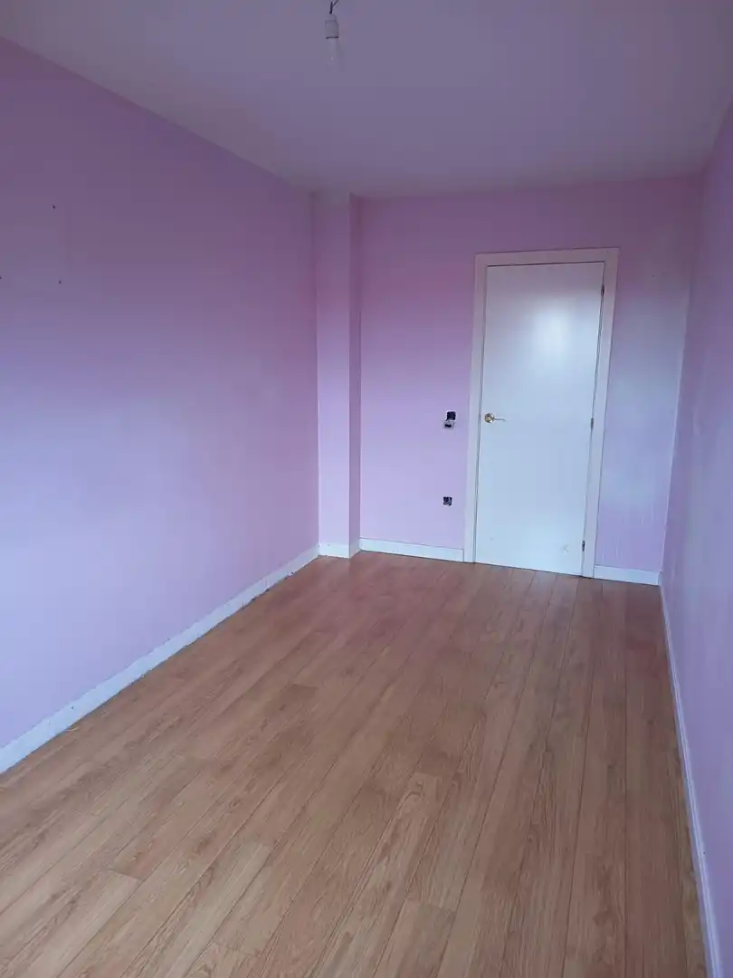 Habitación de Piso en venta en Grijota con Calefacción, Parquet y Trastero