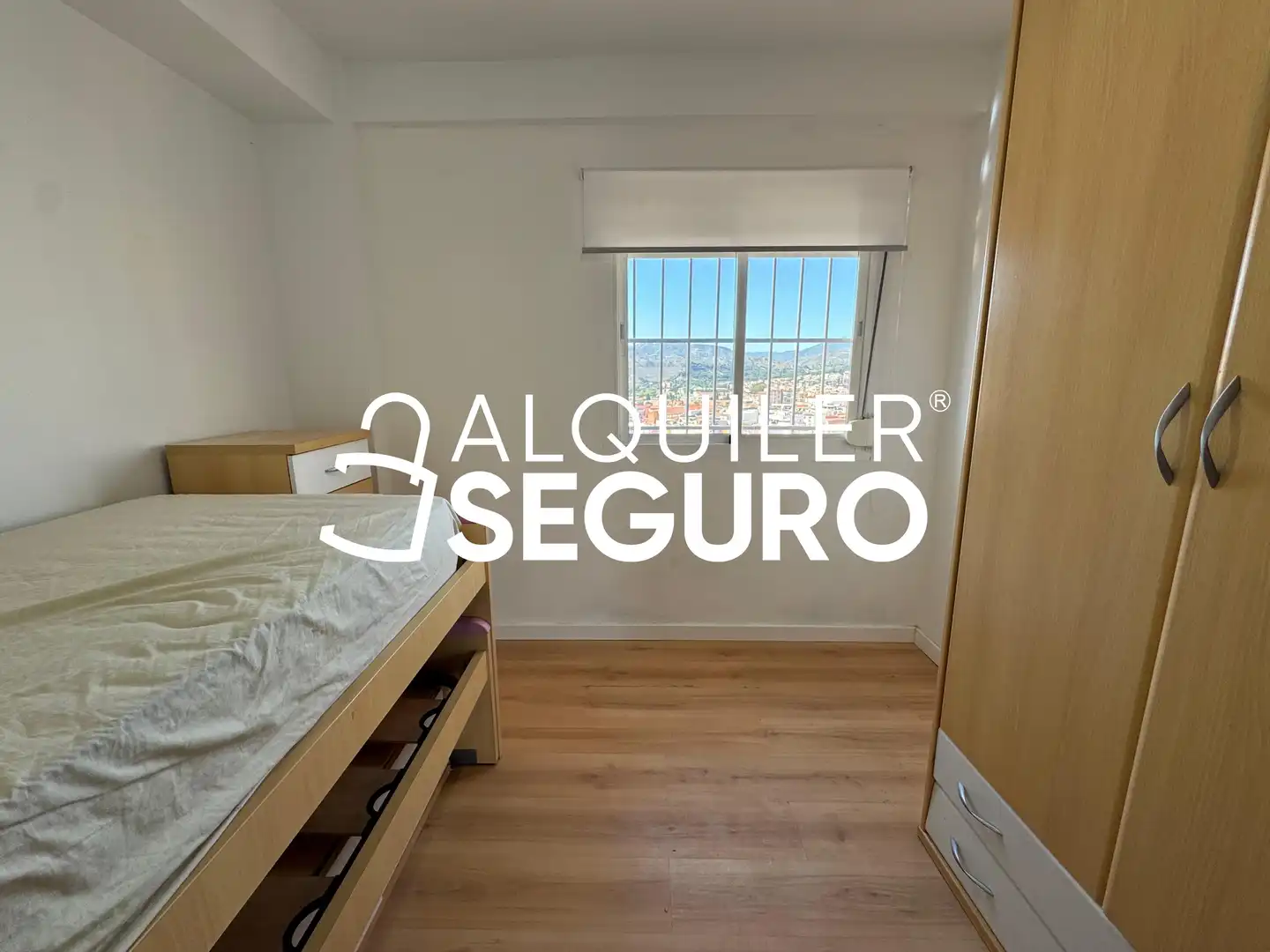 Bedroom of Flat for rent in Málaga  with Heating, Terrace and Furnished