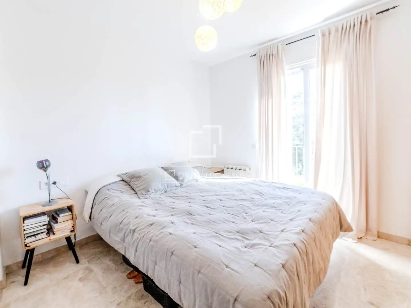 Habitación de Casa o chalet en venta en Sitges con Aire acondicionado, Calefacción y Jardín privado