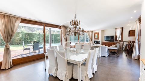 Foto 4 de Casa o xalet de lloguer a Frederic Marès , Golf - Can Trabal, Barcelona