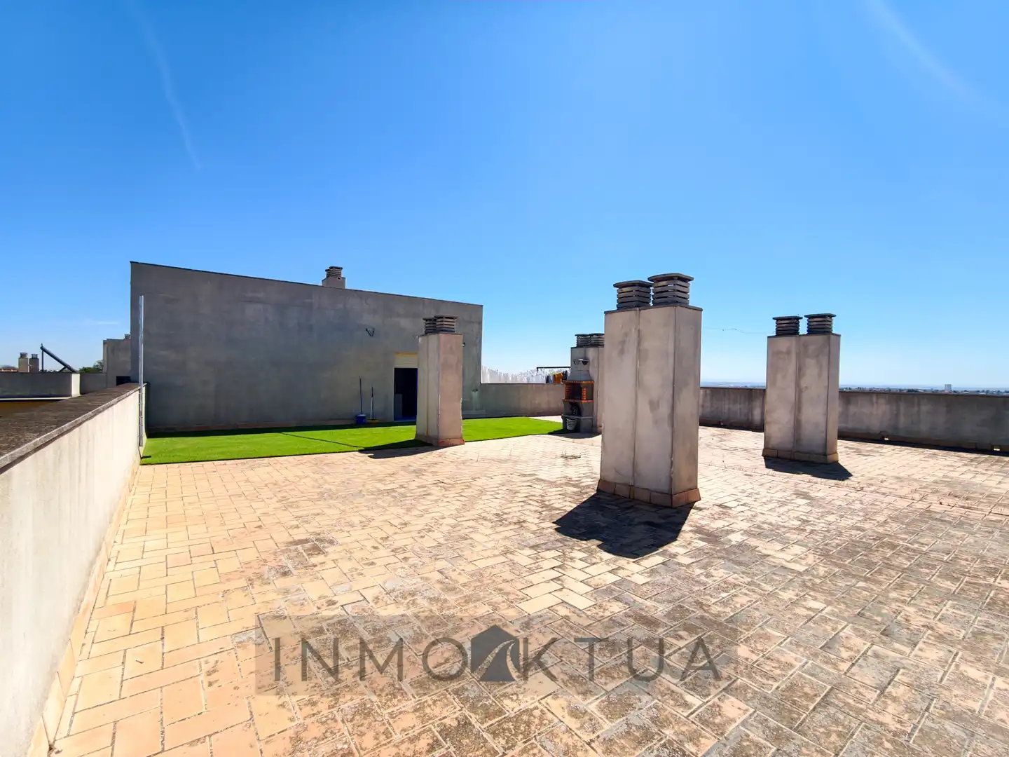 Terraza de Piso en venta en Bormujos con Aire acondicionado, Terraza y Amueblado