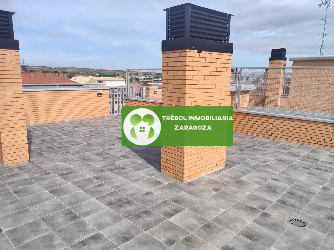 Terraza de Piso en venta en Cadrete con Aire acondicionado, Calefacción y Terraza