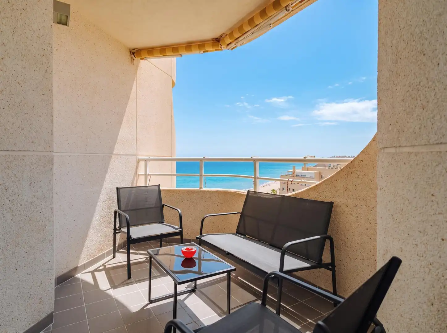 Apartment with pool to rent in Playa Muchavista, imagen 2