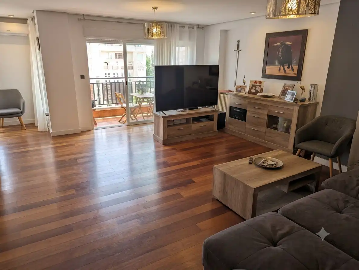 Sala d'estar de Apartament en venda en Sagunto / Sagunt amb Aire condicionat, Calefacció i Parquet