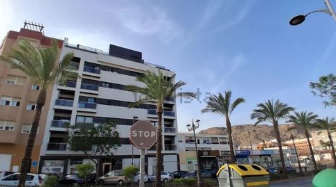 Foto 2 de Piso en venta en Avenida de Carlos III, Aguadulce Norte, Roquetas de Mar