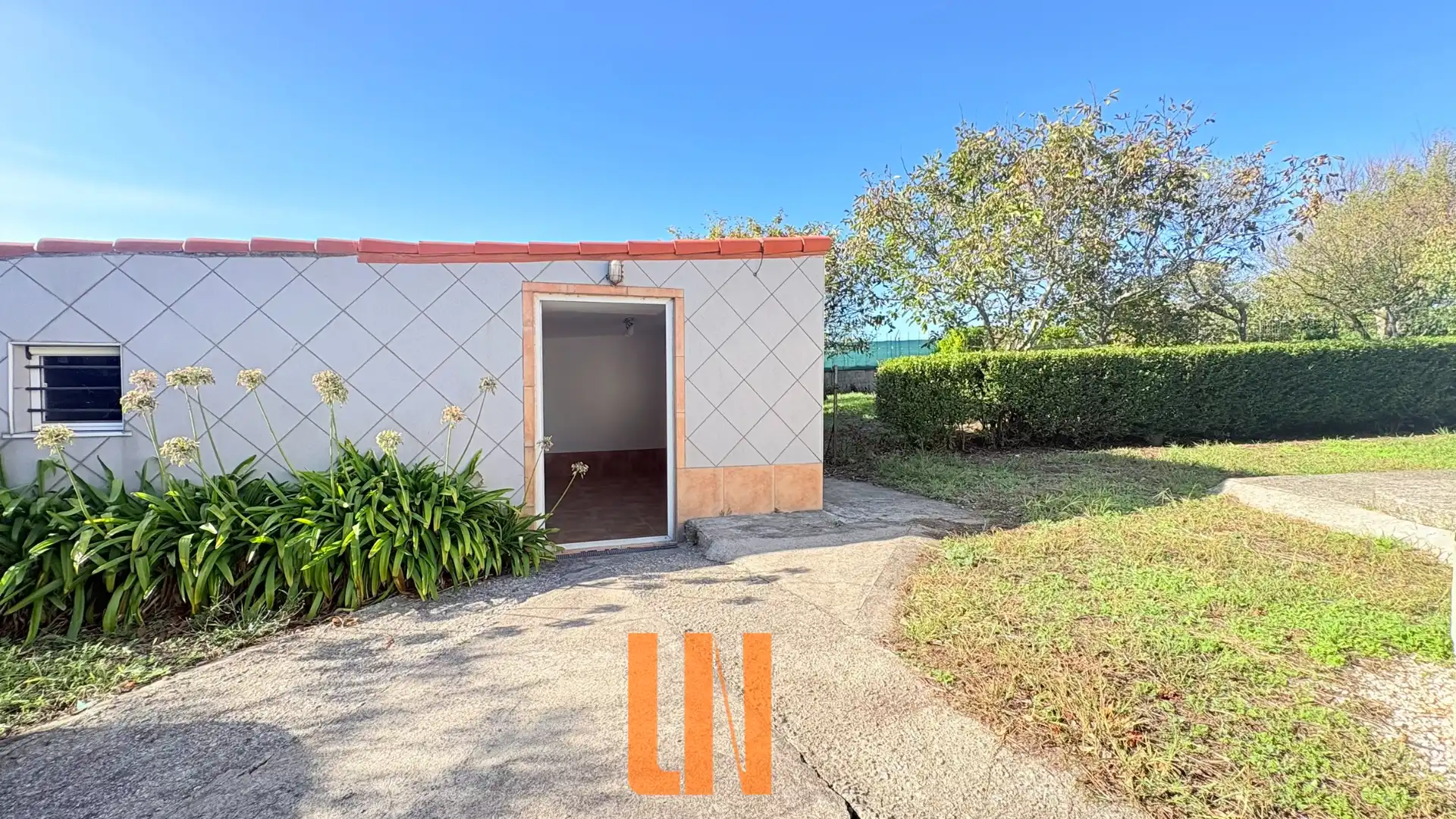 Exterior view of Houses for sale in Oseiro