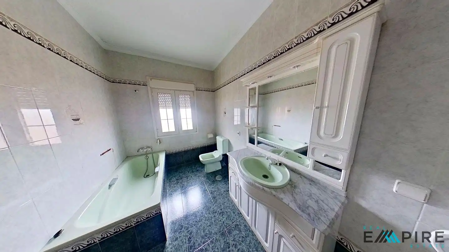 Baño de Edificio en venta en Illescas