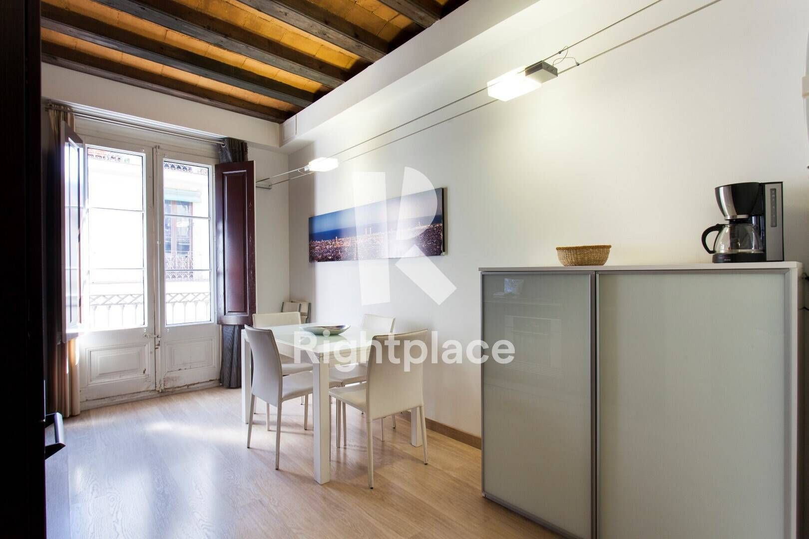 Dining room of Apartment to rent in  Barcelona Capital  with Air Conditioner, Heating and Furnished