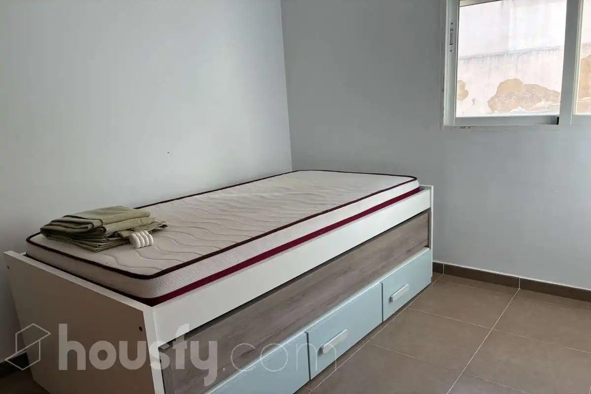 Dormitori de Pis de lloguer en Sagunto / Sagunt amb Parquet, Moblat i Balcó