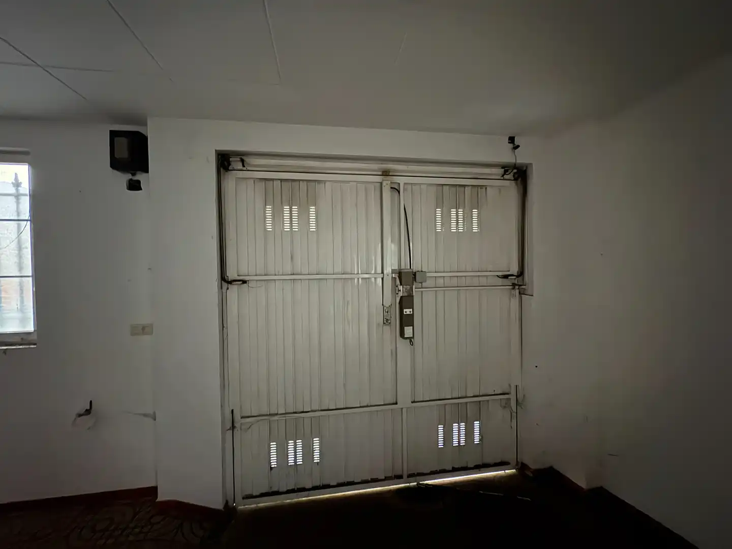 Casa adosada en venda en Cariño amb Terrassa