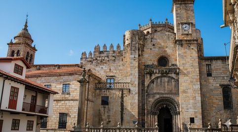 Edificio Histórico en el Corazón de Ourense, Junto a la Catedral, immagine 2