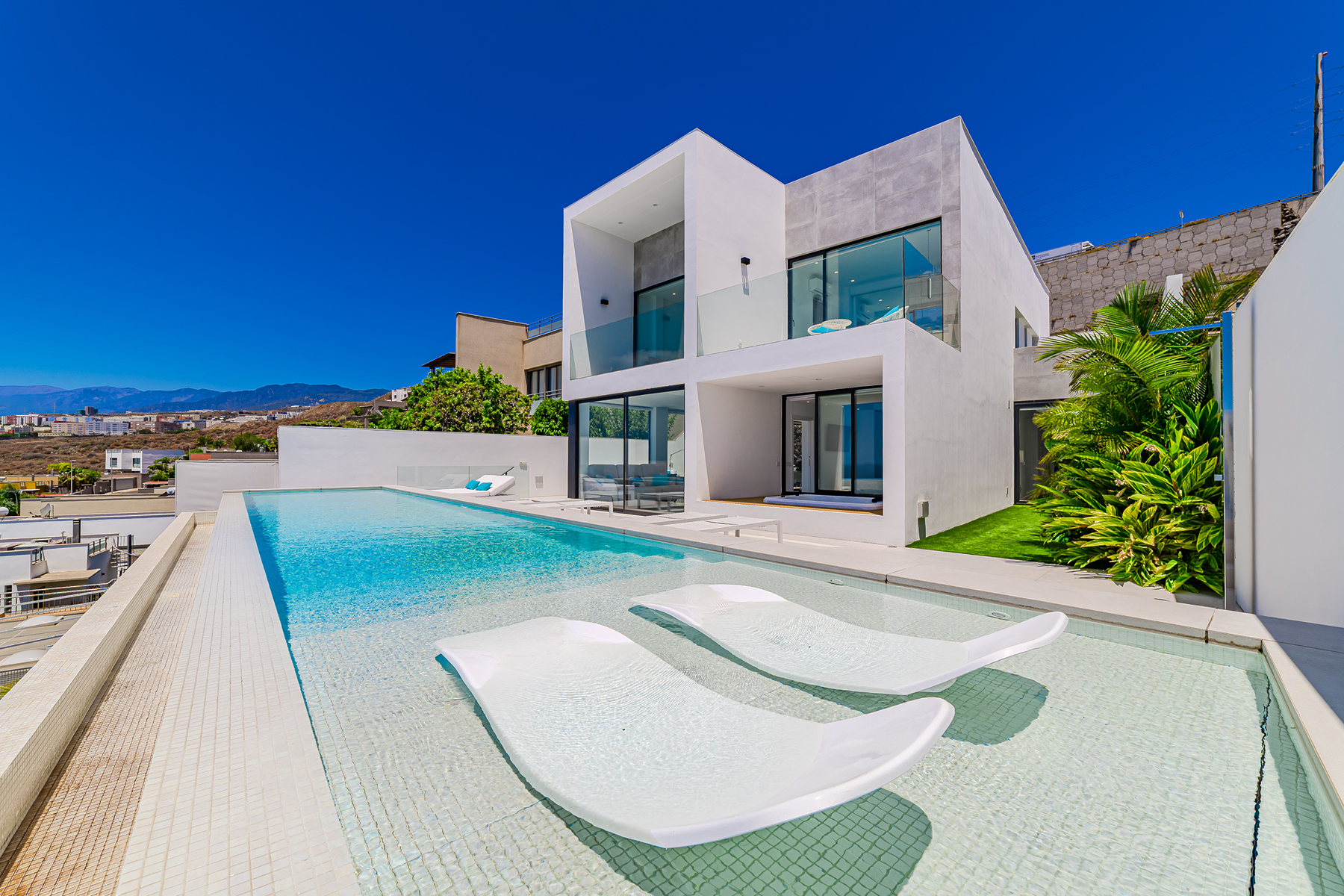 Swimming pool of House or chalet for sale in  Santa Cruz de Tenerife Capital  with Air Conditioner, Private garden and Terrace