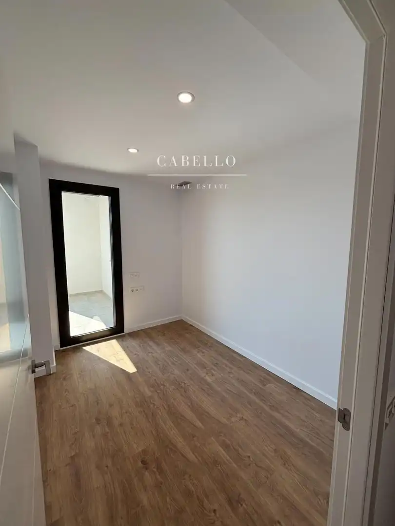 Schlafzimmer von Maisonette zum Verkauf in Terrassa mit Klimaanlage, Heizung und Parkett
