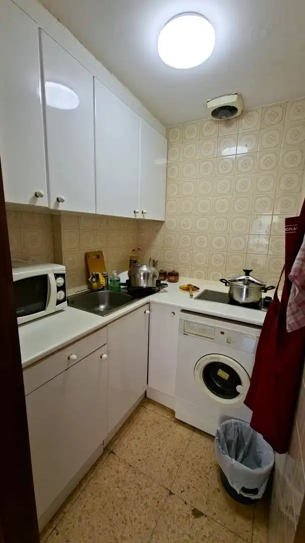 Cocina de Apartamento en venta en Benidorm con Jardín privado, Amueblado y Piscina comunitaria
