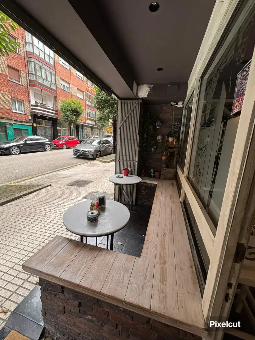 Gewerbefläche zum Verkauf in Calle Alfonso I, imagen 3