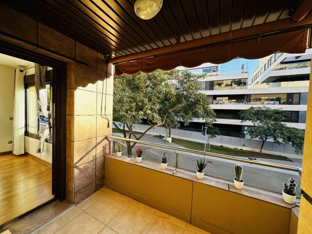 Apartamento en Alquiler en  Calle Alicia Alonso en El Cónsul - Ciudad Universitaria - El Romeral