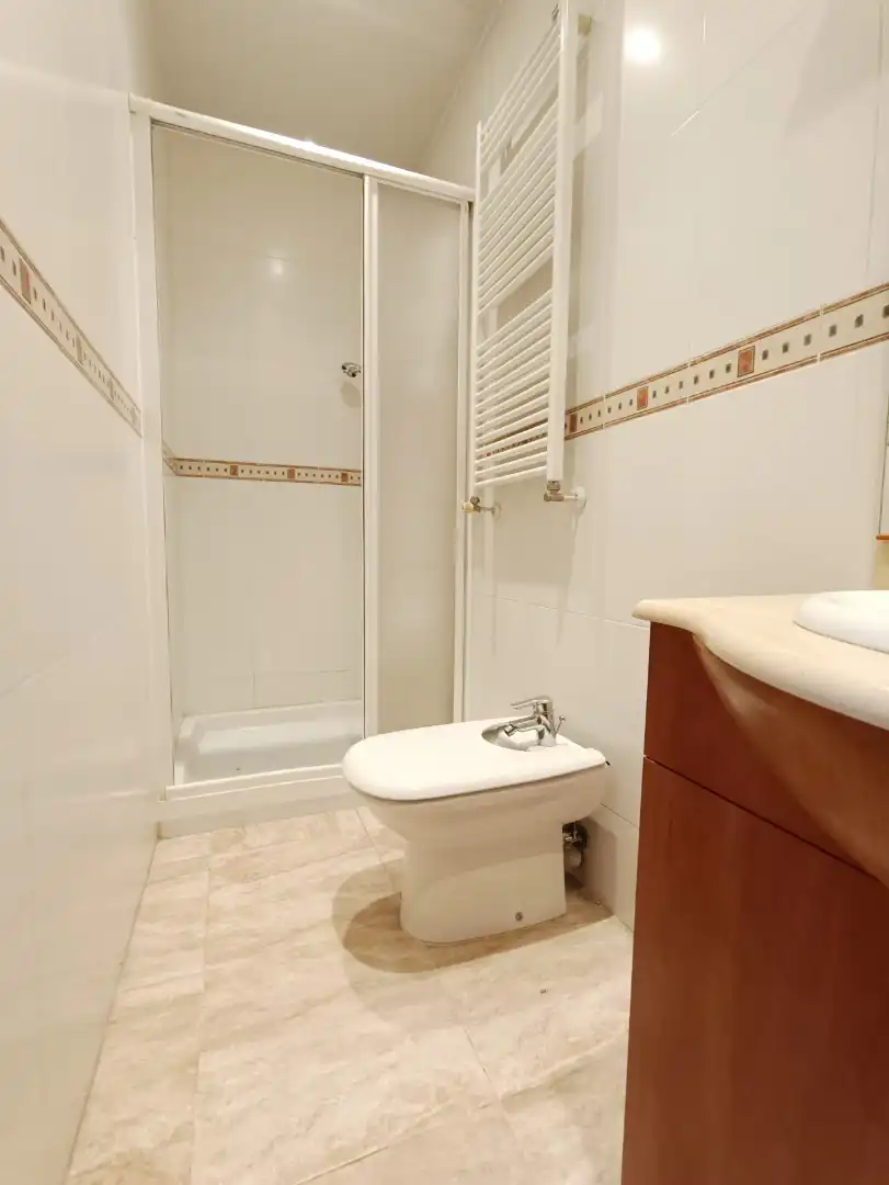 Piso de alquiler en Carrer de Marià Benlliure, Sistrells