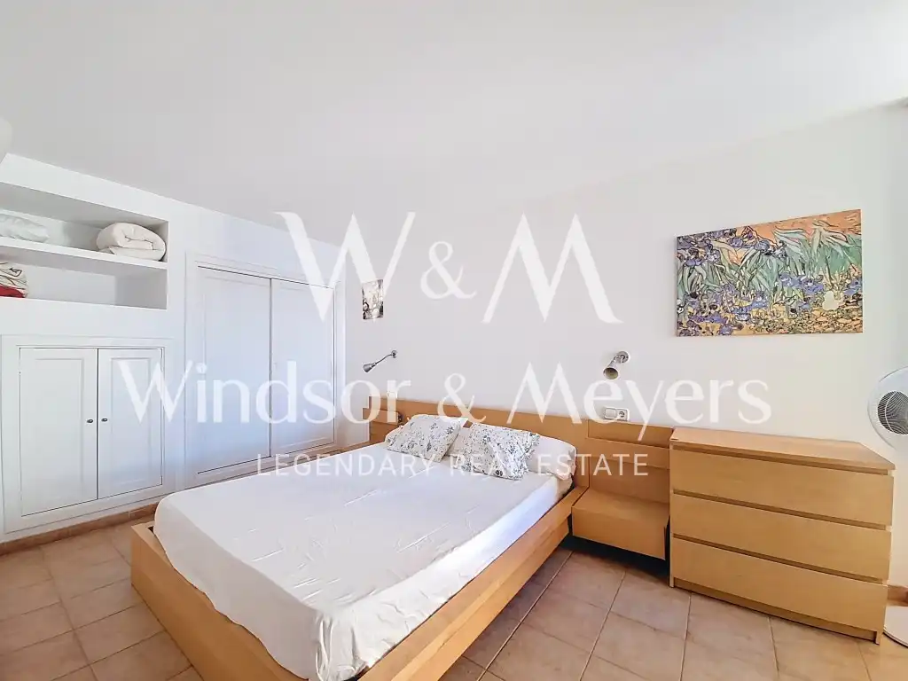 Bedroom of Flat for sale in Santa Eulària des Riu  with Air Conditioner, Furnished and Microwave