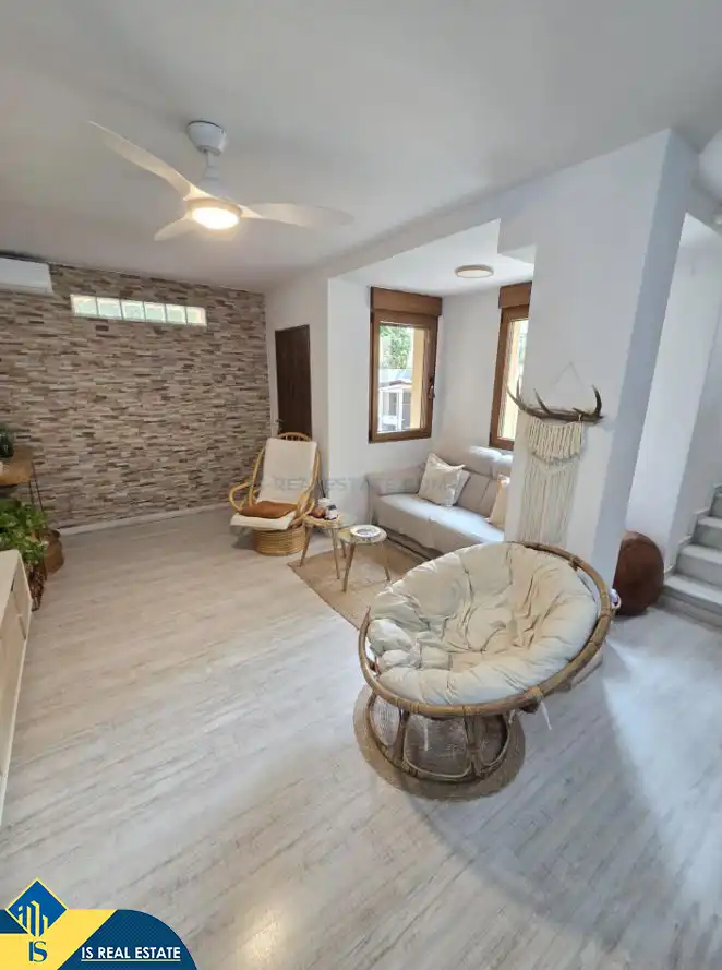 Maison mitoyenne avec piscine à vendre à Playa de los Locos, imagen 3
