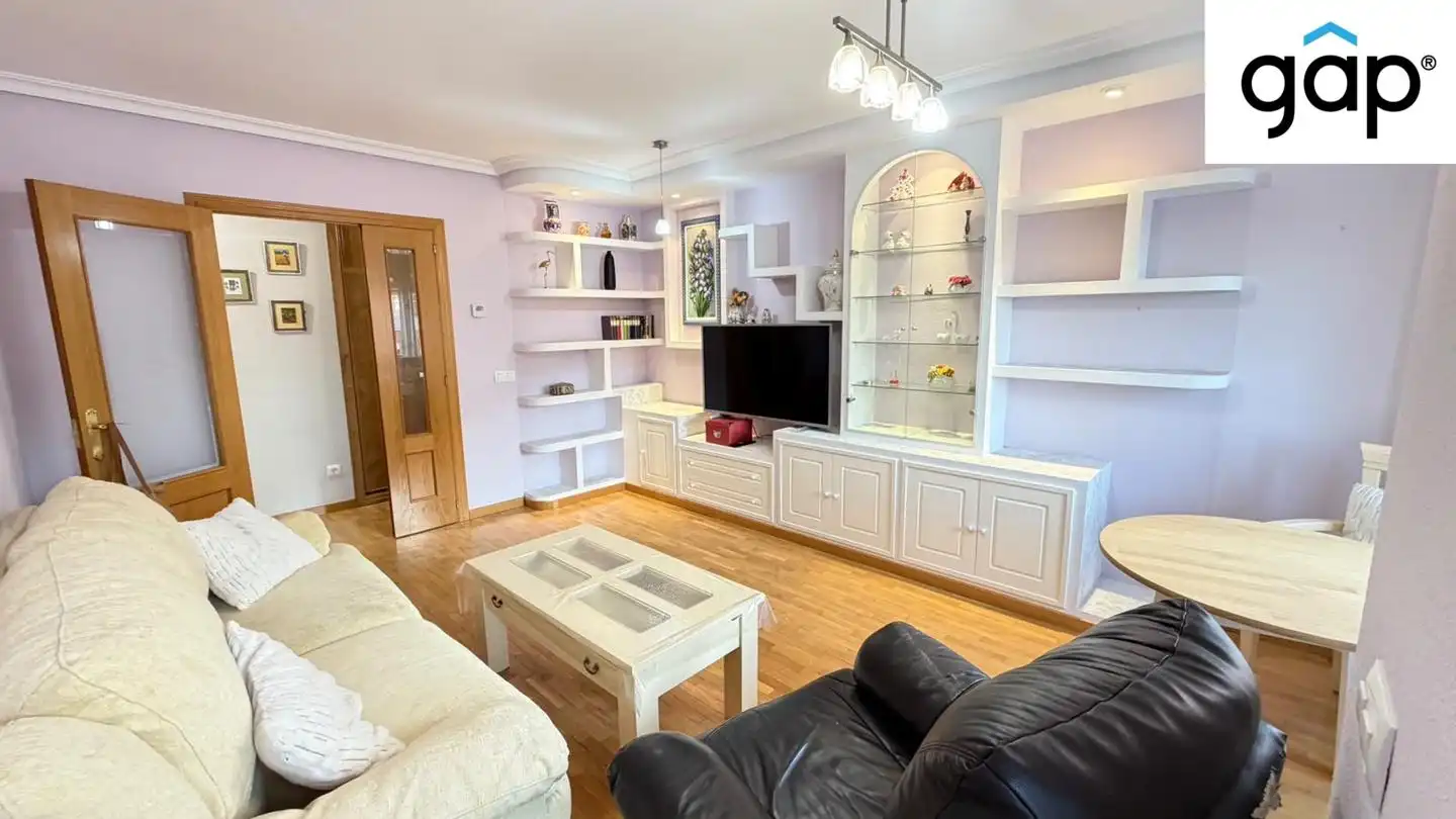 Wohnung mit Pool zur Miete in Calle Mercedes Escribano, imagen 4