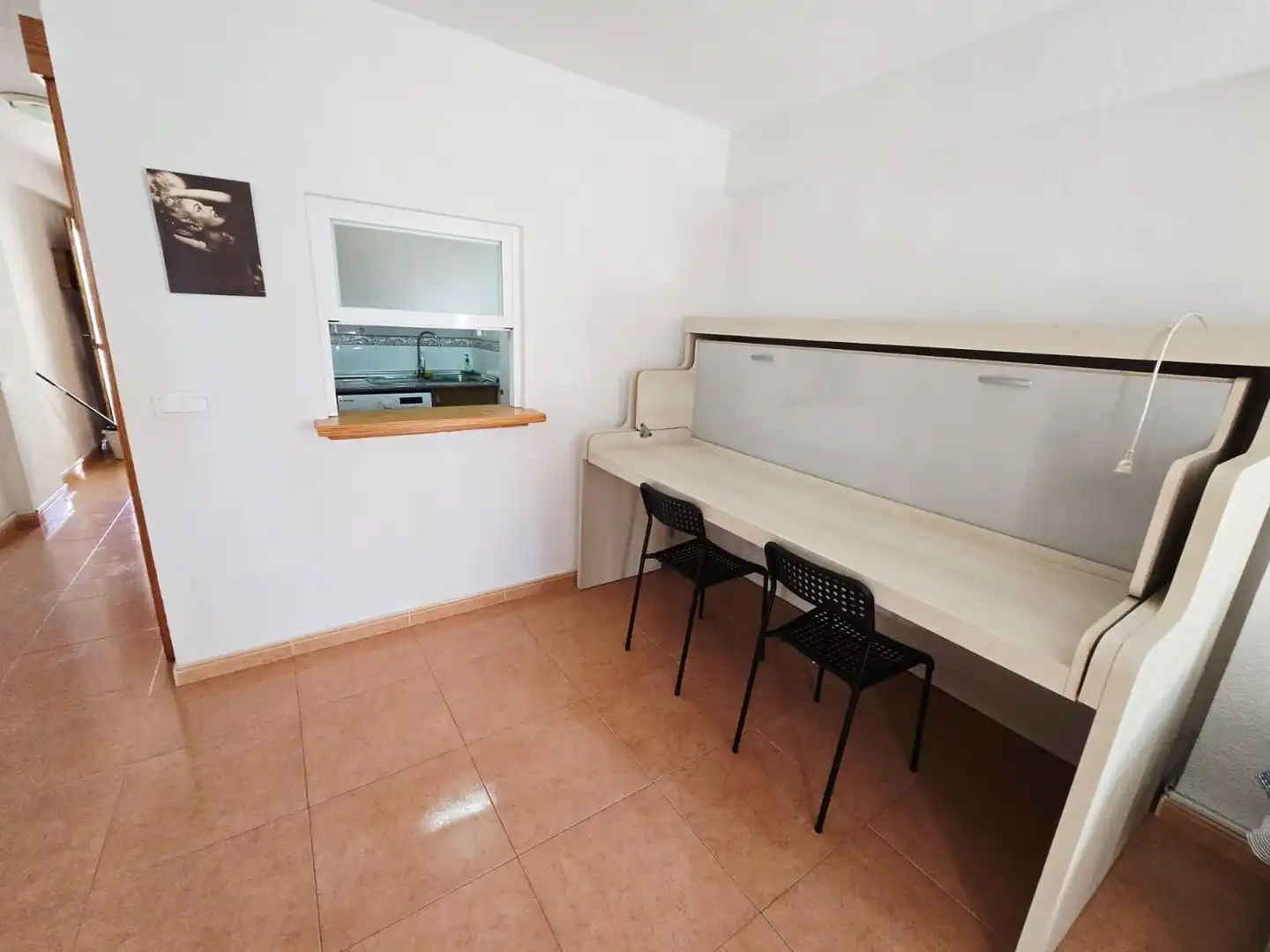 Cuina de Apartament en venda en Benidorm amb Aire condicionat, Moblat i Piscina comunitària