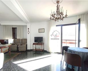 Living room of Flat to rent in Salamanca Capital  with Heating, Parquet flooring and Terrace