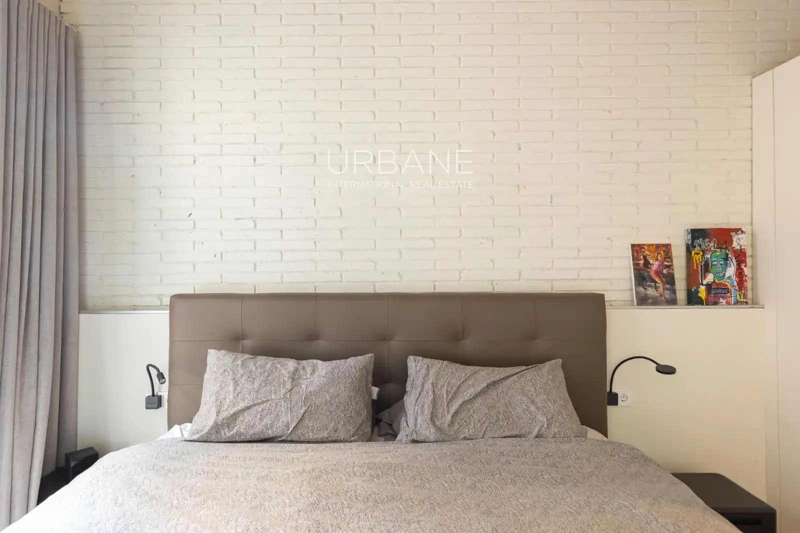 Schlafzimmer von Wohnung zum Verkauf in Barcelona mit Klimaanlage, Heizung und Terrasse