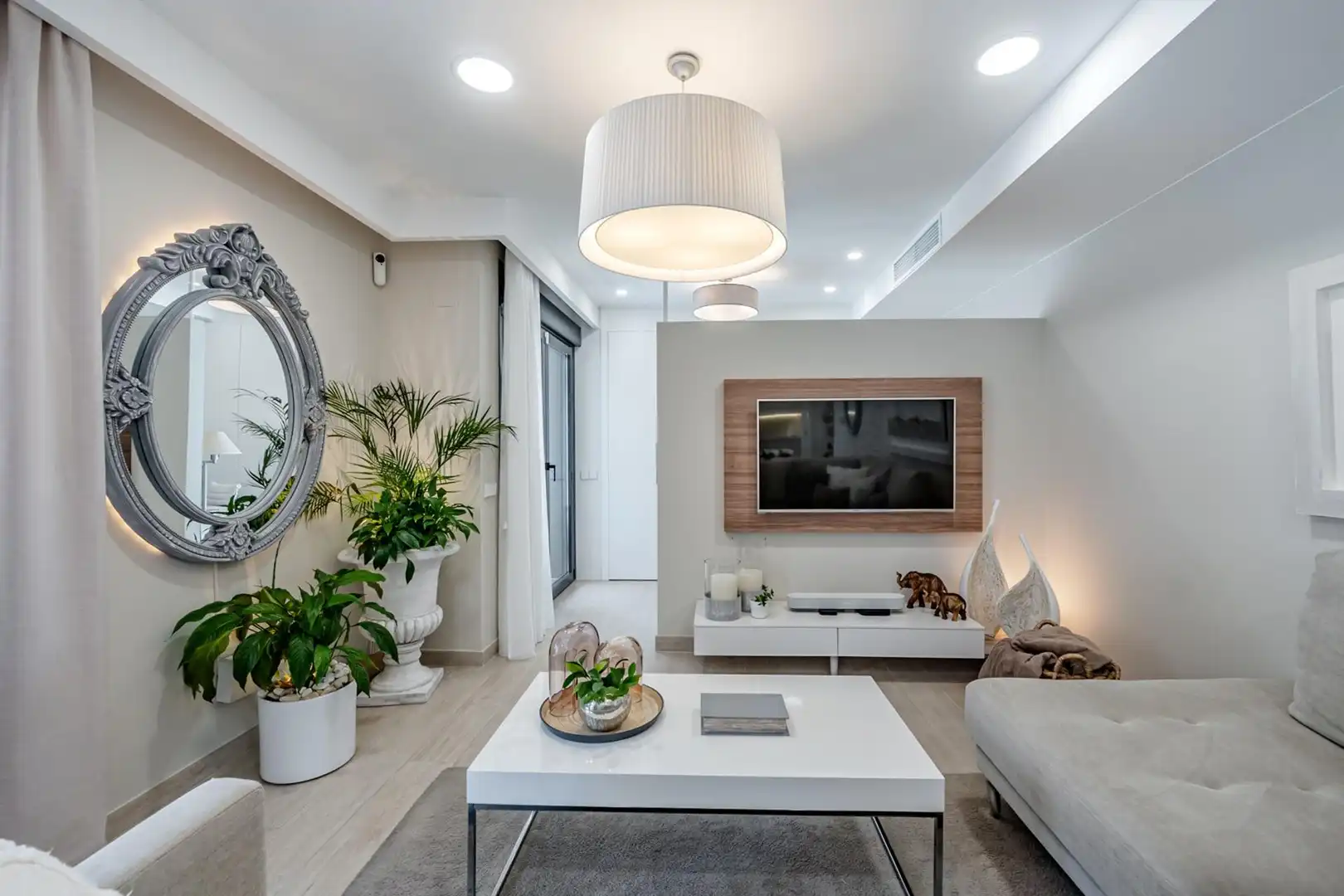 Wohnzimmer von Wohnung zum Verkauf in Boadilla del Monte mit Klimaanlage, Heizung und Terrasse
