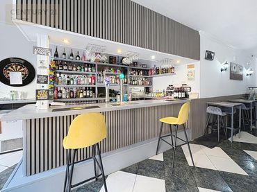 Business premises for transfer in Av. Gamonal, 11, 29630 Benalmádena, Málaga, Spain BLQ 4