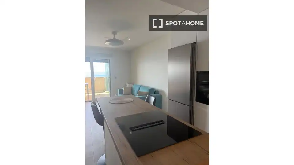 Cuina de Apartament per a compartir en Calpe / Calp amb Aire condicionat, Terrassa i Moblat