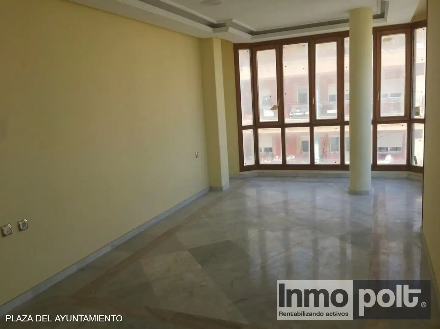Wohnung mit Terrasse zum Verkauf in Plaza Ayuntamiento