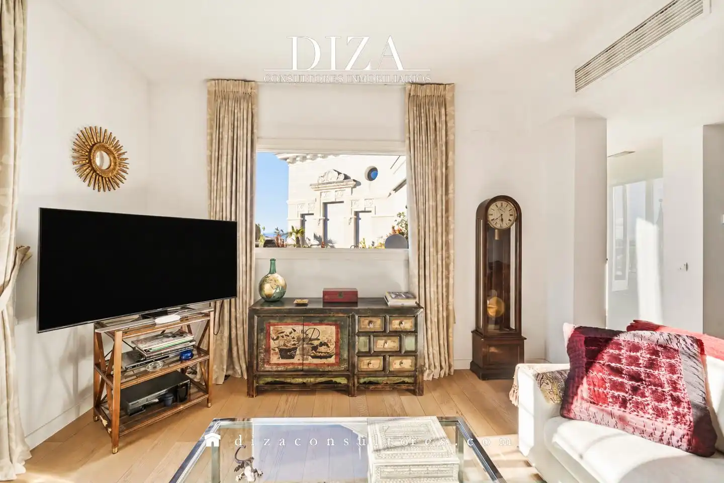 Sala d'estar de Dúplex en venda en Centro