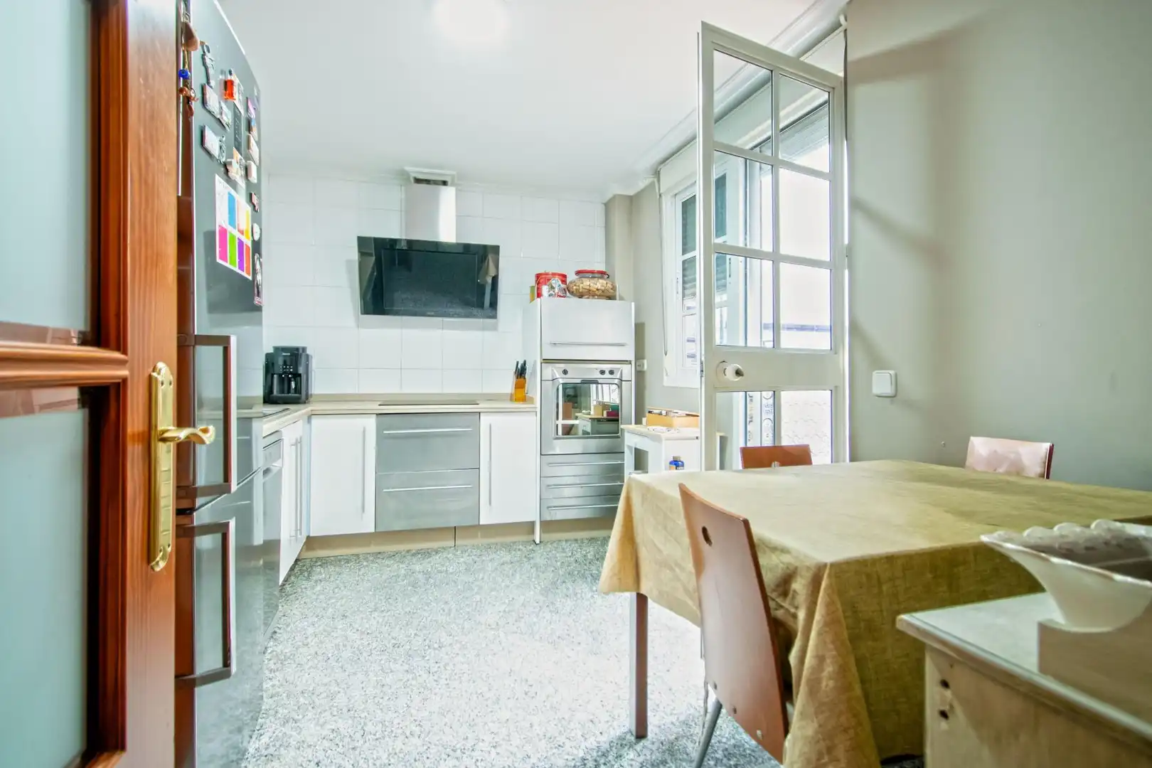 Kitchen of Flat for sale in San José de la Rinconada