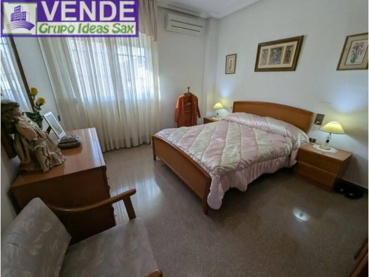 Dormitori de Casa adosada en venda en Sax