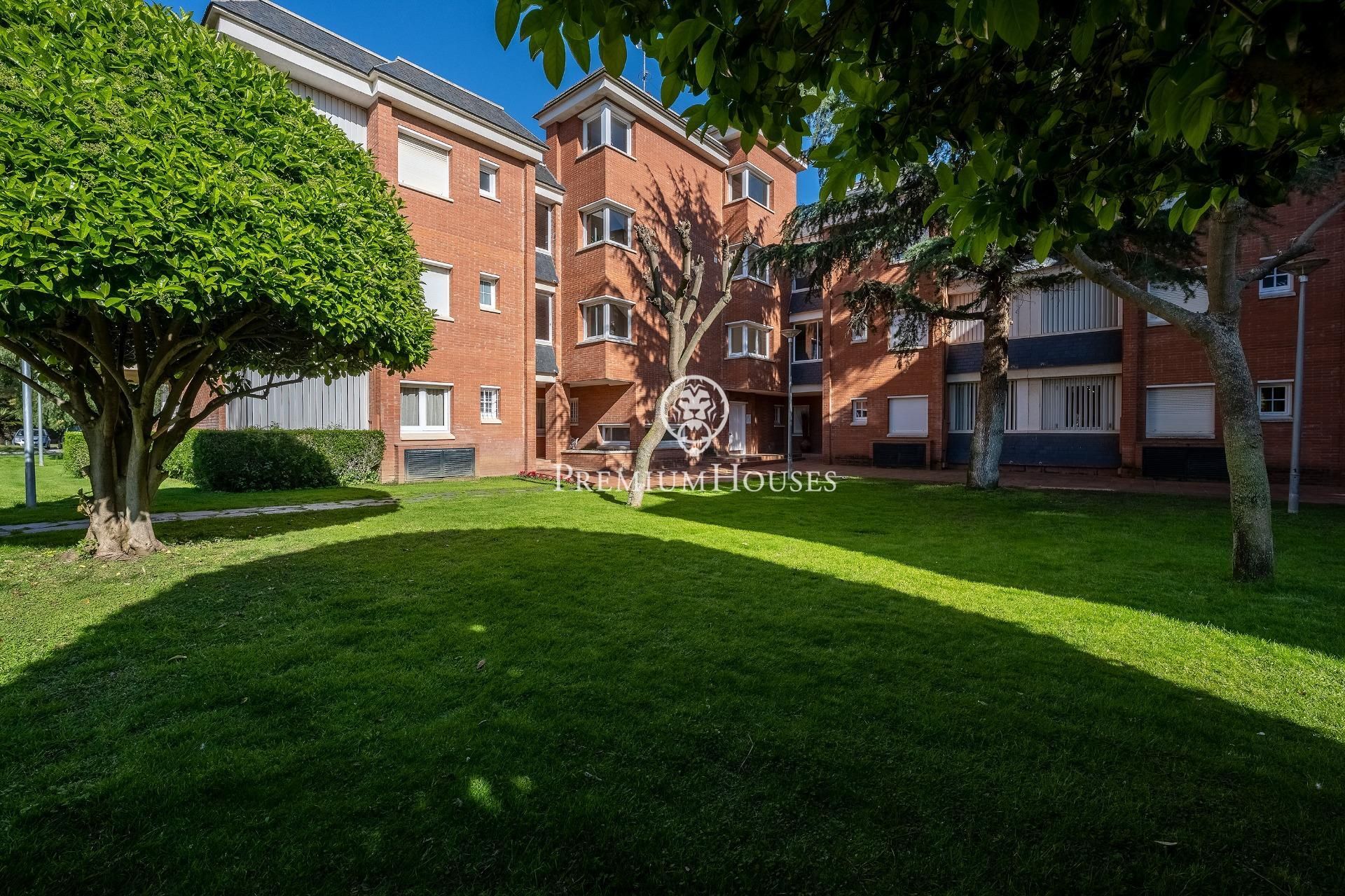 Vista exterior de Planta baja de alquiler en Sant Andreu de Llavaneres con Aire acondicionado, Jardín privado y Trastero