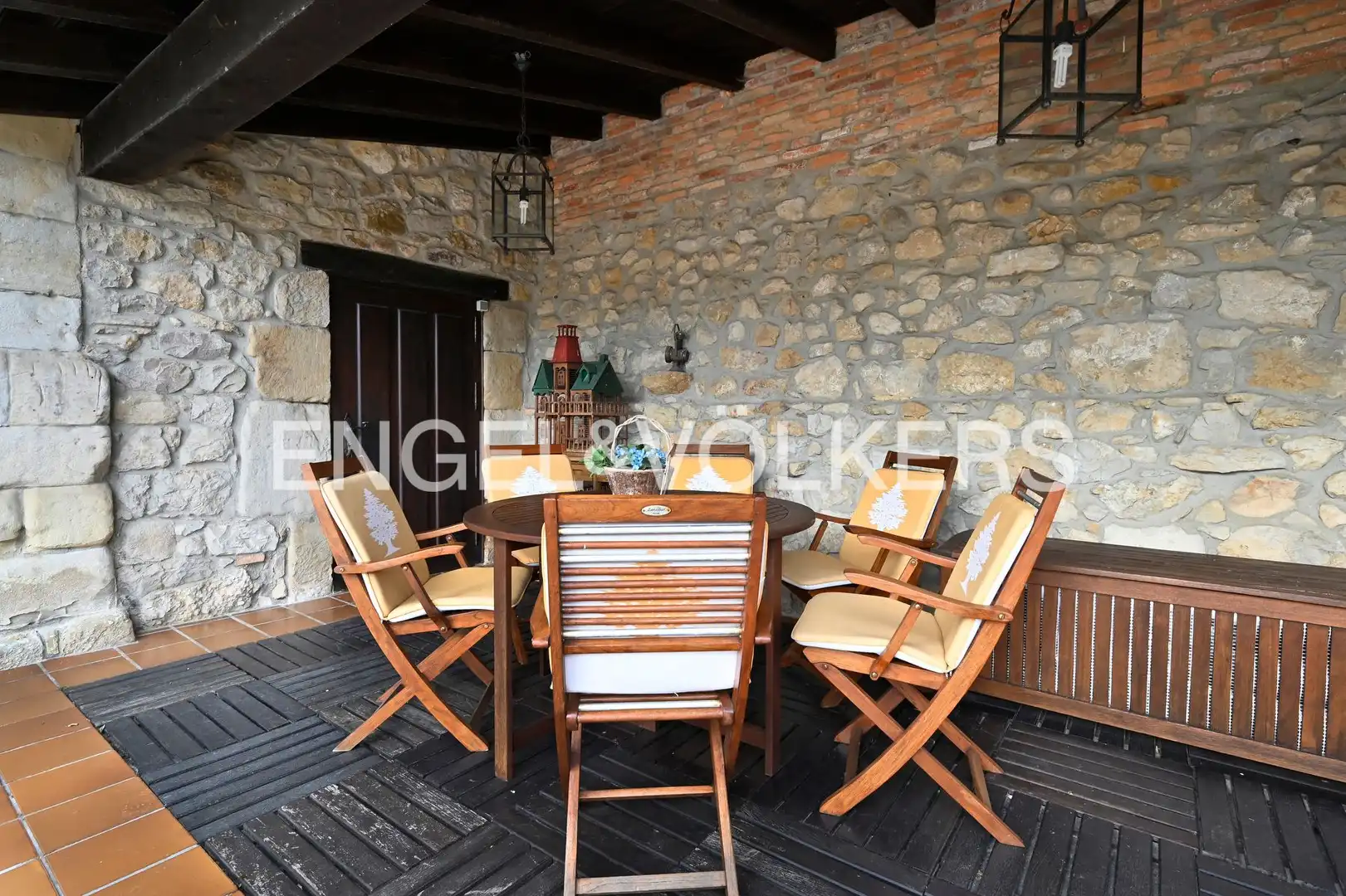 Terraza de Casa o chalet en venta en Reocín con Calefacción, Jardín privado y Terraza