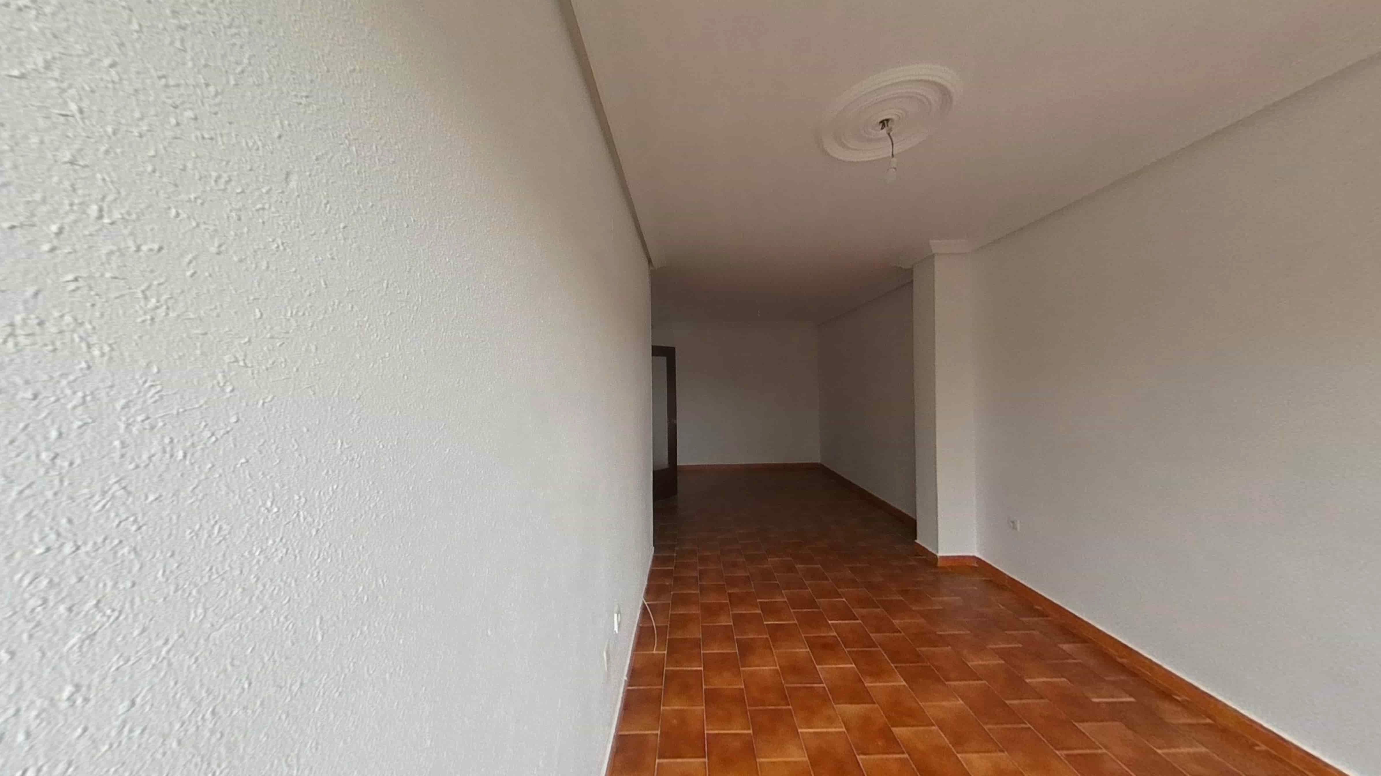 Flat for sale in Cáceres Capital  with Oven