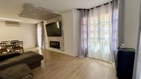 Living room of Single-family semi-detached for sale in Alhaurín de la Torre  with Air Conditioner, Terrace and Balcony