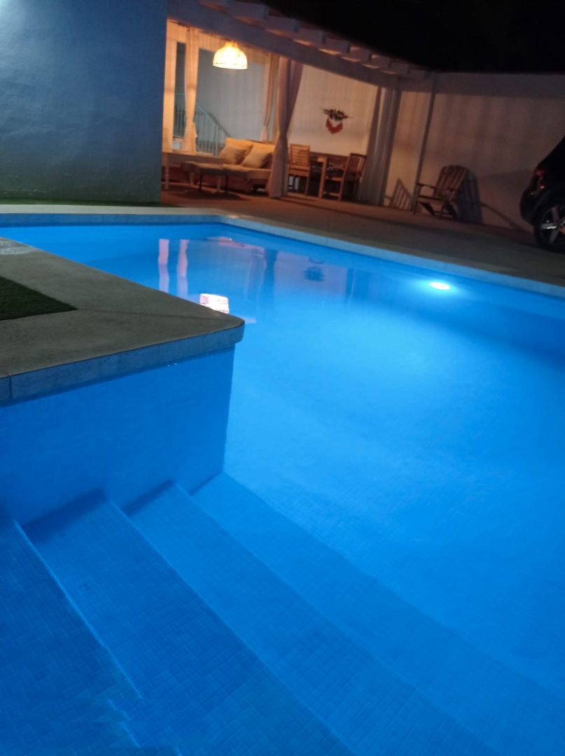 Piscina de Casa o xalet en venda en Rincón de la Victoria amb Aire condicionat, Calefacció i Jardí privat