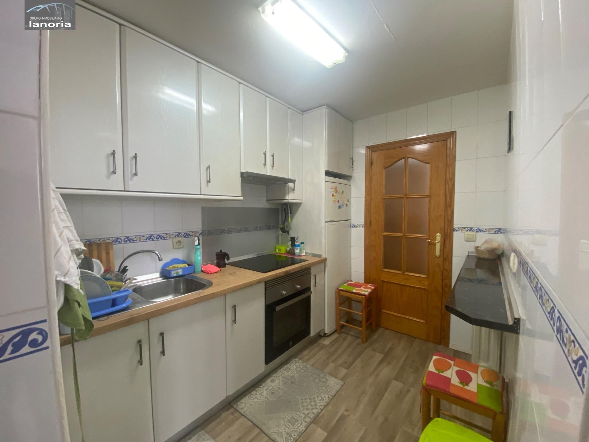 Cuina de Apartament en venda en  Albacete Capital amb Aire condicionat, Calefacció i Traster